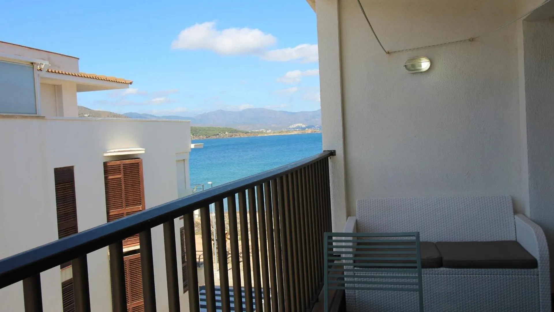 Llanca 8 - 3 - Apartamento En Primera Linea En El Port De La Selva, Reformado - Es-228-163 0*,